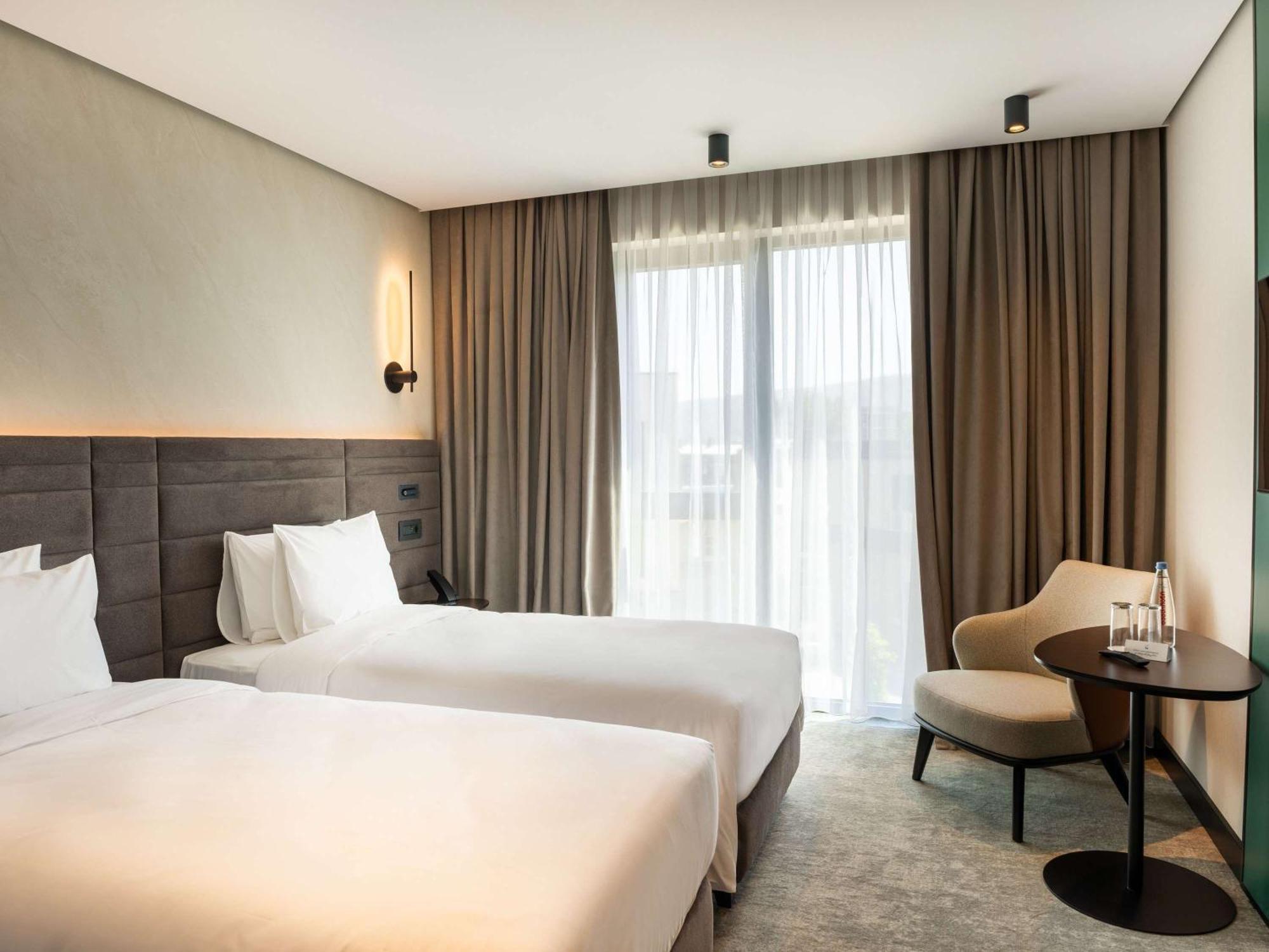 Novotel Tbilisi Center Zewnętrze zdjęcie